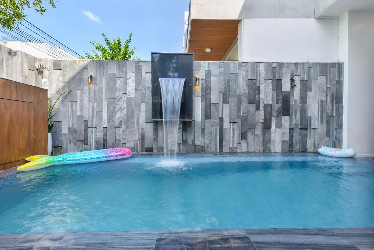 Athena Lux Villa Da Nang