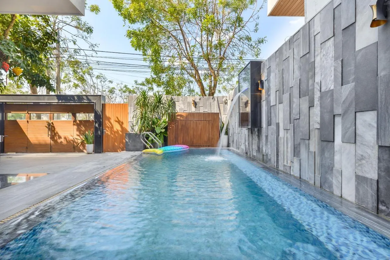Athena Lux Villa Da Nang