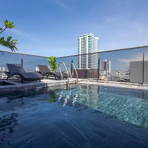 Hsuites Riverside And Da Nang