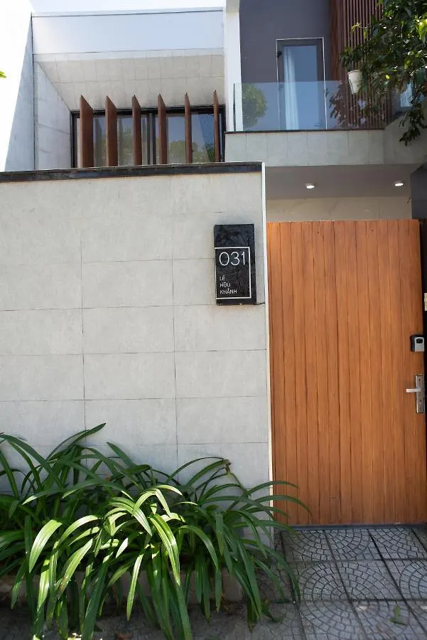 Athena Lux Villa Da Nang 0*,  Vietnam
